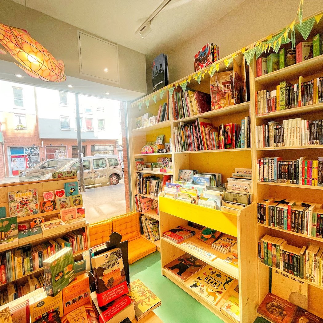 Librairie à l'Ouest 1